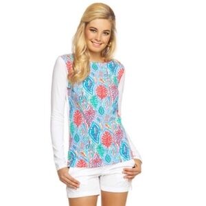 Lilly Pulitzer Let Minnow Bailey Tee Shirt White with Multi Color Large